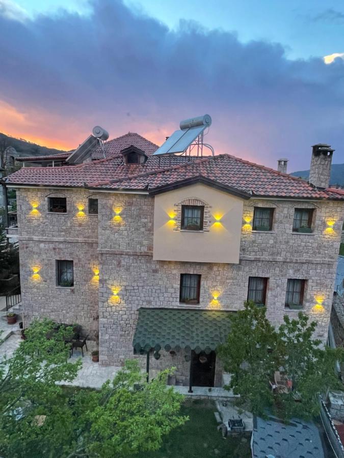 Hotel Bujtina Liana Voskopojë Extérieur photo